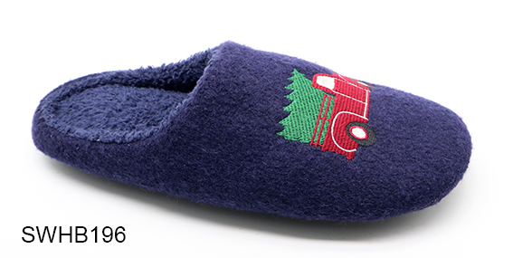 Slippers，indoor Slippers ,plush Slippers,flat