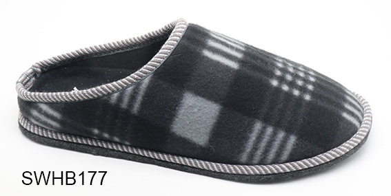 Slippers，indoor Slippers ,plush Slippers,flat