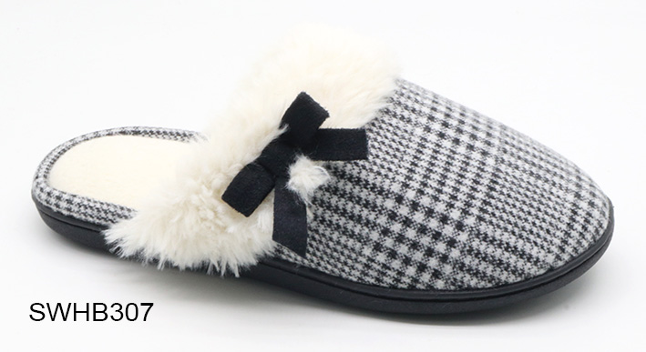 Slippers，indoor Slippers ,plush Slippers,flat
