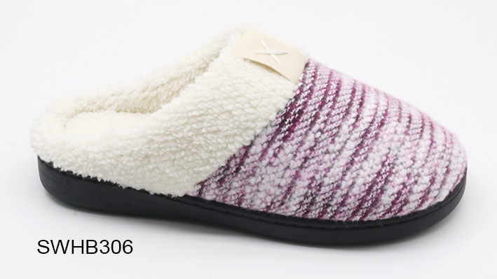 Slippers，indoor Slippers ,plush Slippers,flat