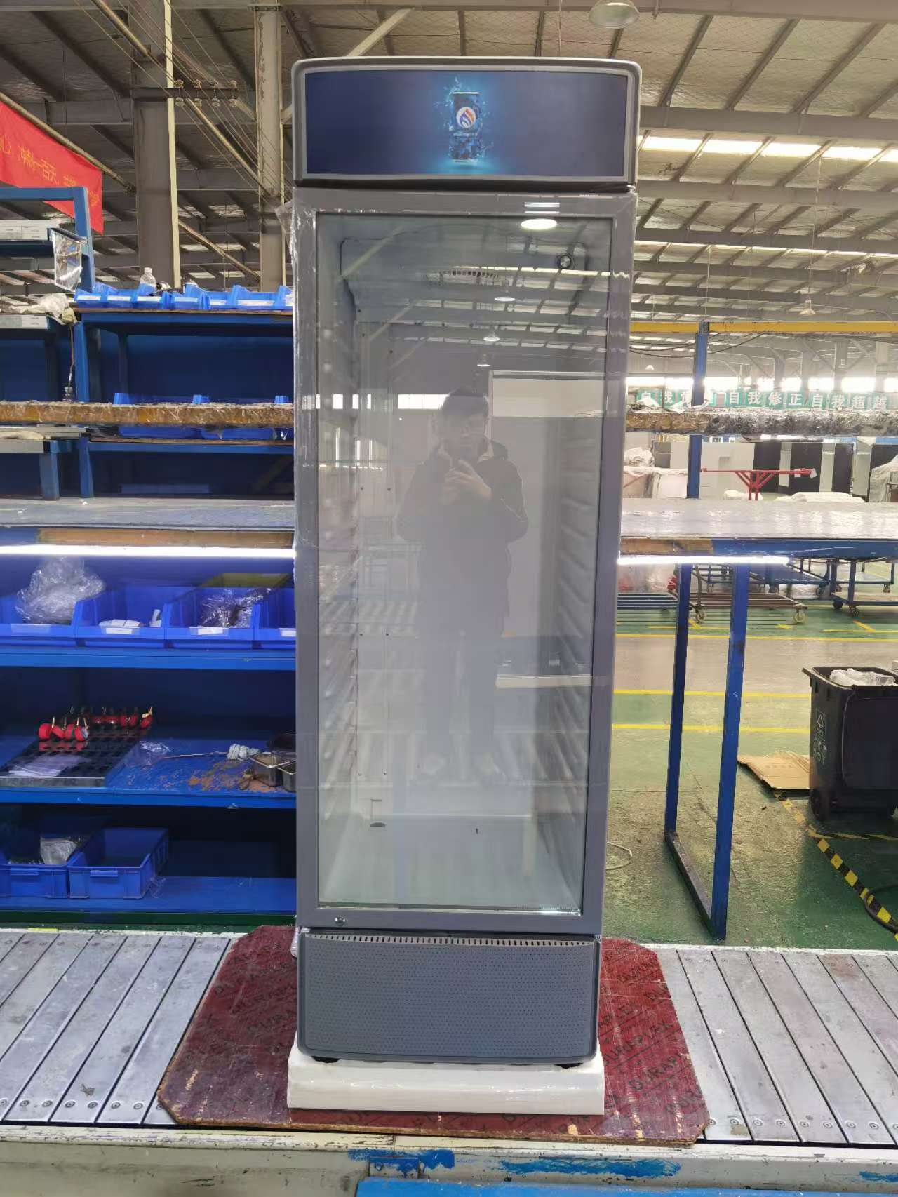 Huamei EC new series single door vertical beverage showcase cooler