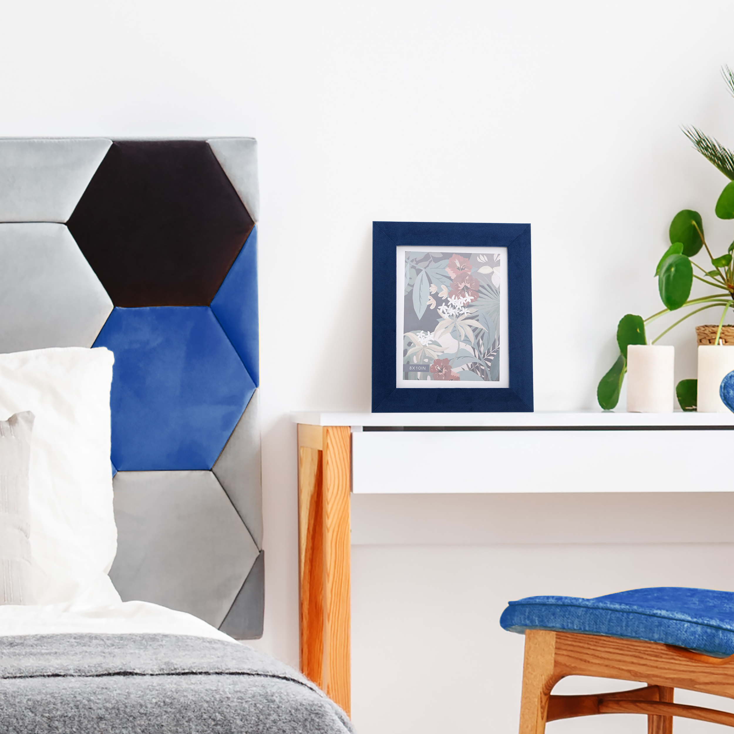 Velvet photo frame