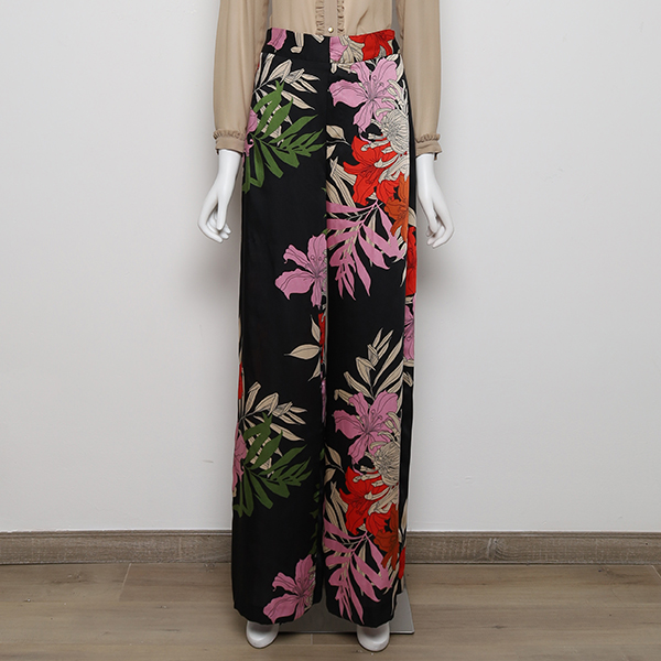 trousers with print