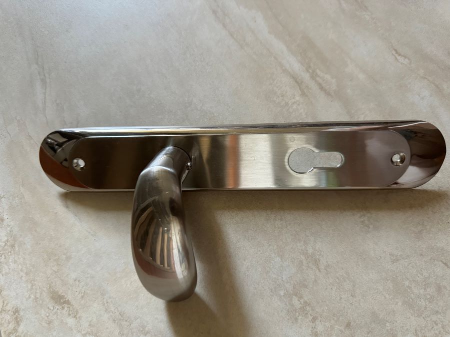 Handle