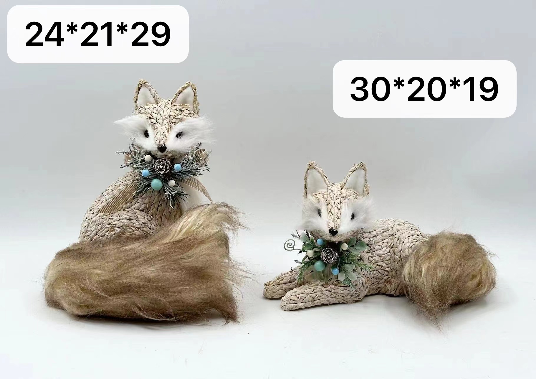 Anshan Runda Import and Export Co., Ltd. – Christmas polyresin small doll set 3
