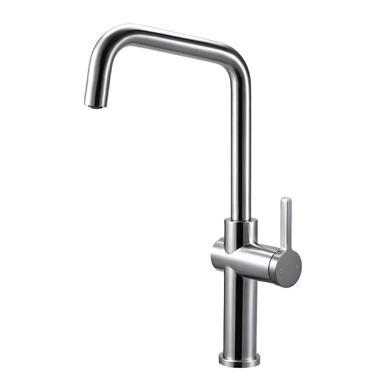 Hot and cold kitchen faucet