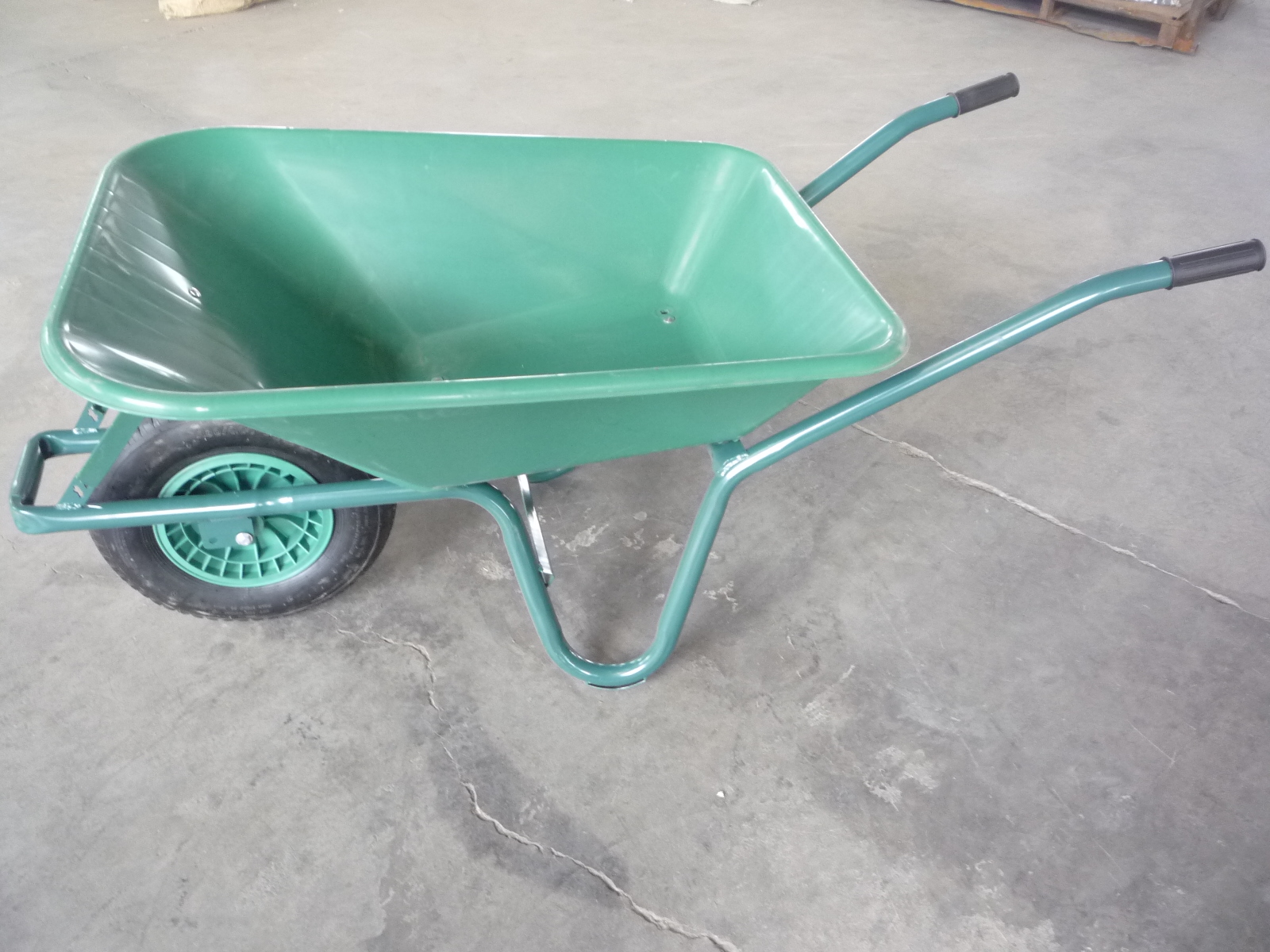 Qingdao Xinderuiyuan Industry&Trading Co.,Ltd – matriz de metal 2