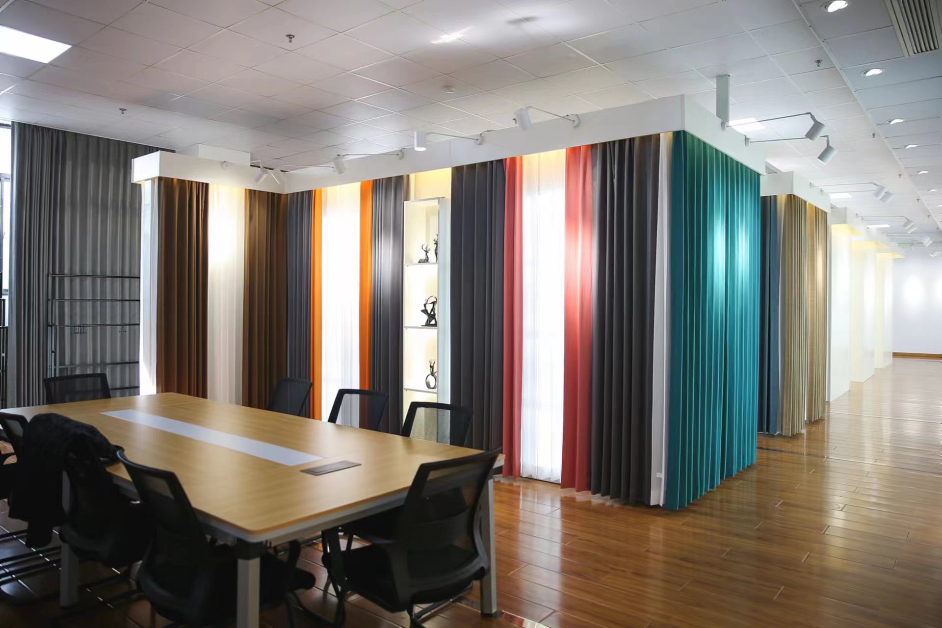 Jiang Yin Lan Feng Decoration Co.,LTD. – Curtain cloth 3