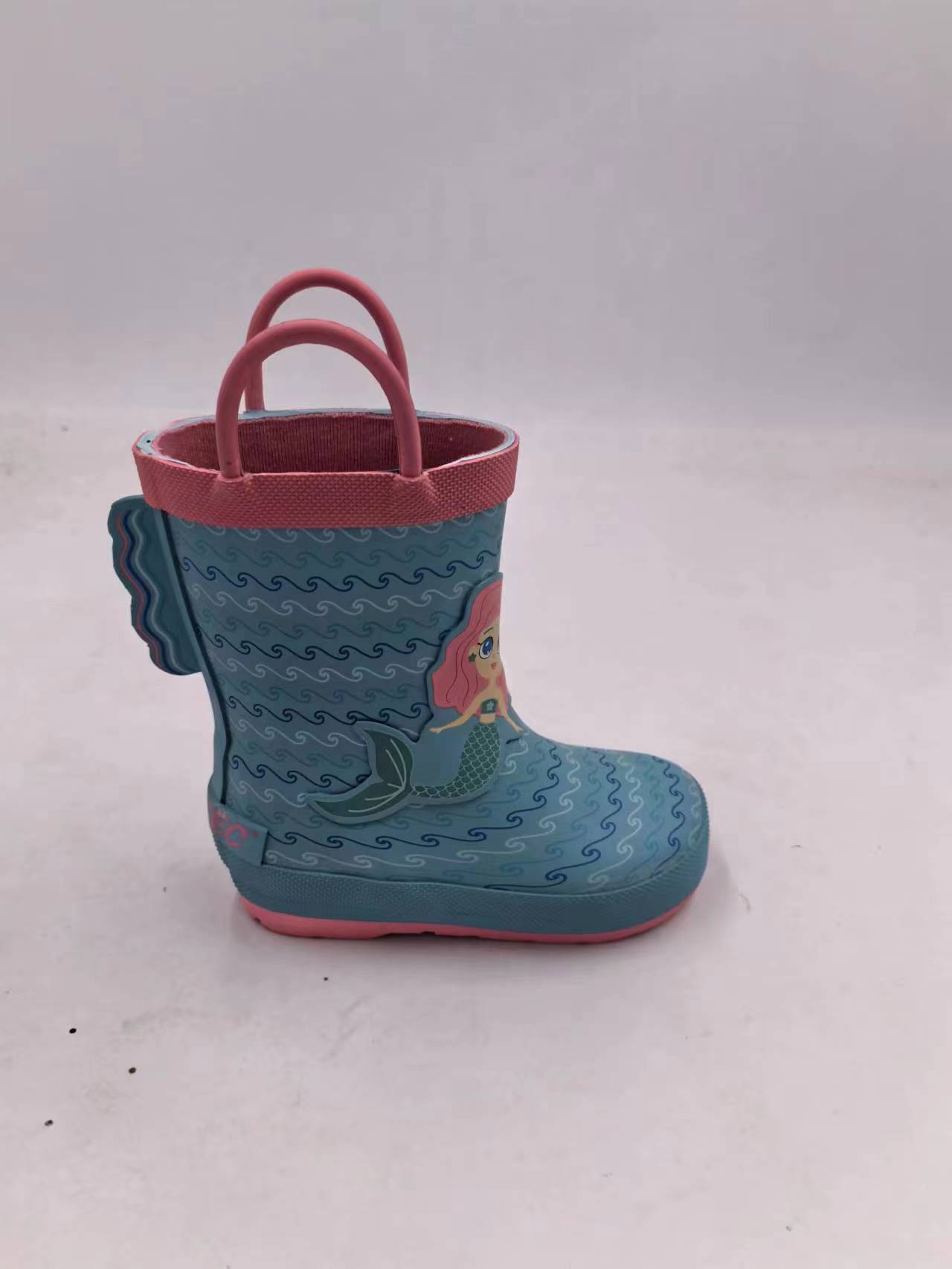 Rubber boot