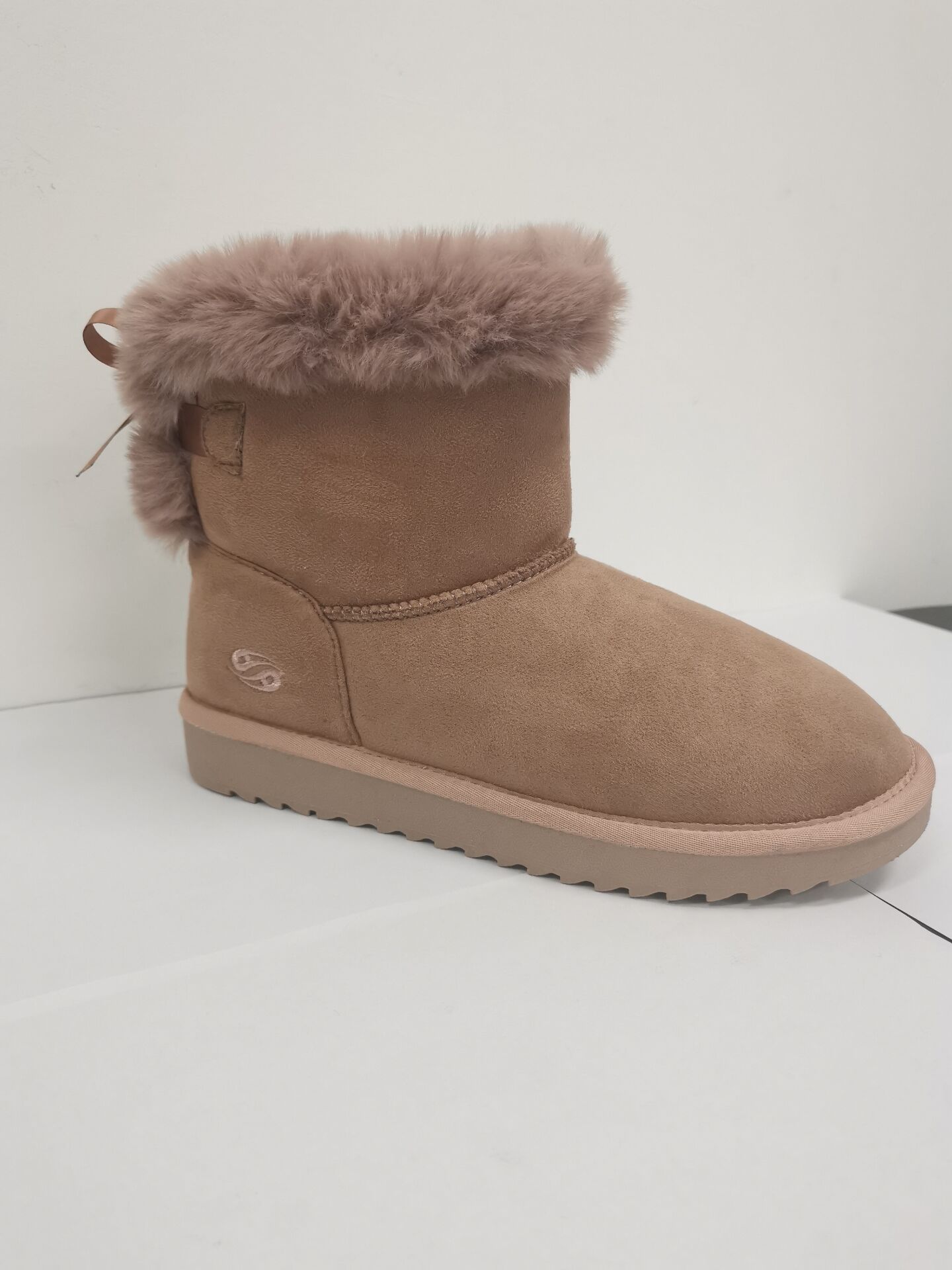 QINGDAO SIMING CHEMICAL CO.,LTD – zapatos de tacón 2