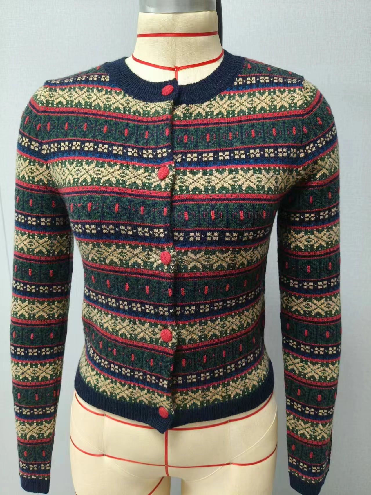 AnhuiEleanceClothingCo.Ltd – ropa deportiva 4