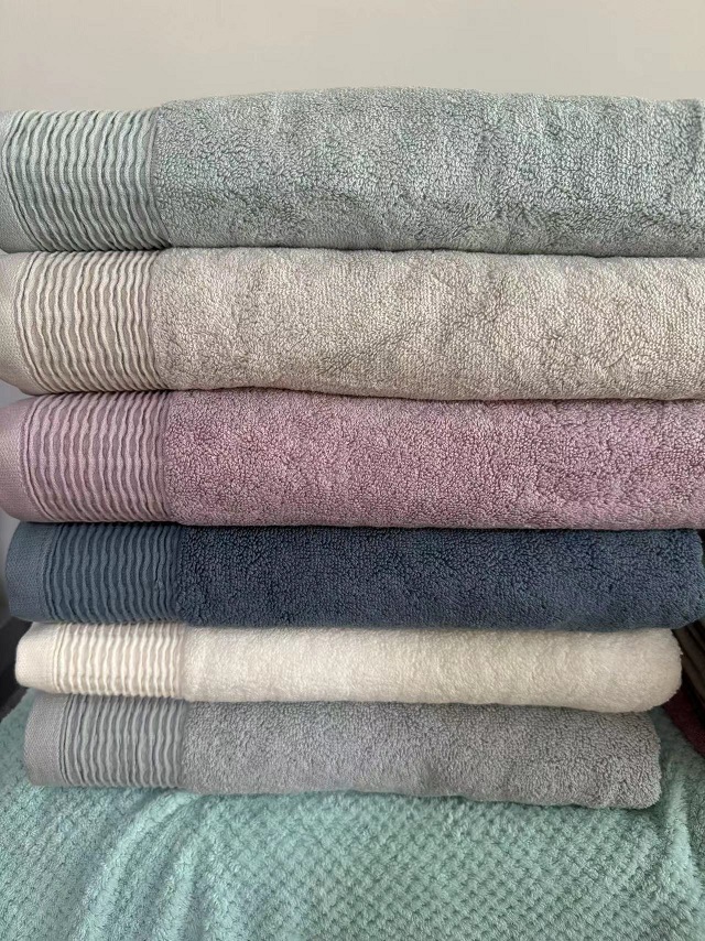 Jacquard Bath Towel