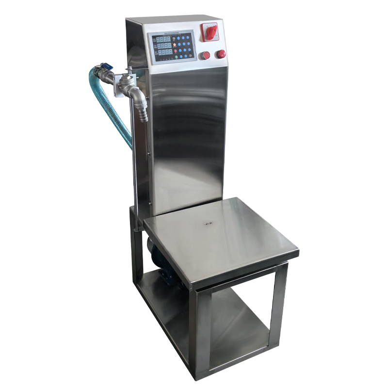 Sauce liquid filling machine