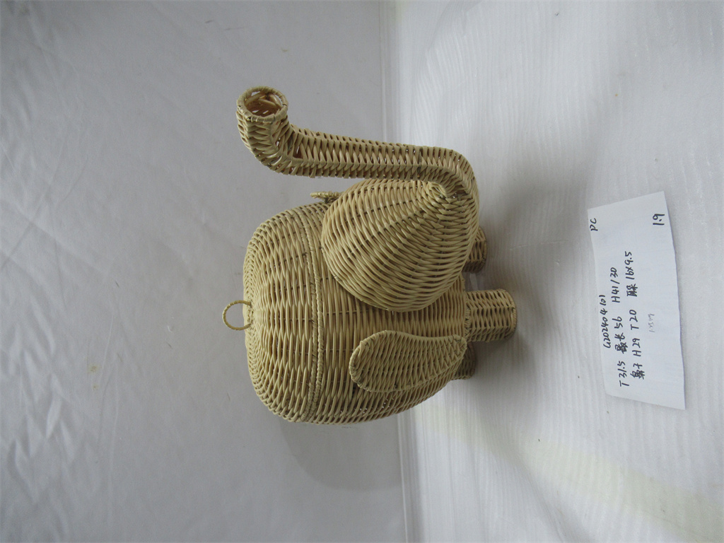 Fruit animal storage basket