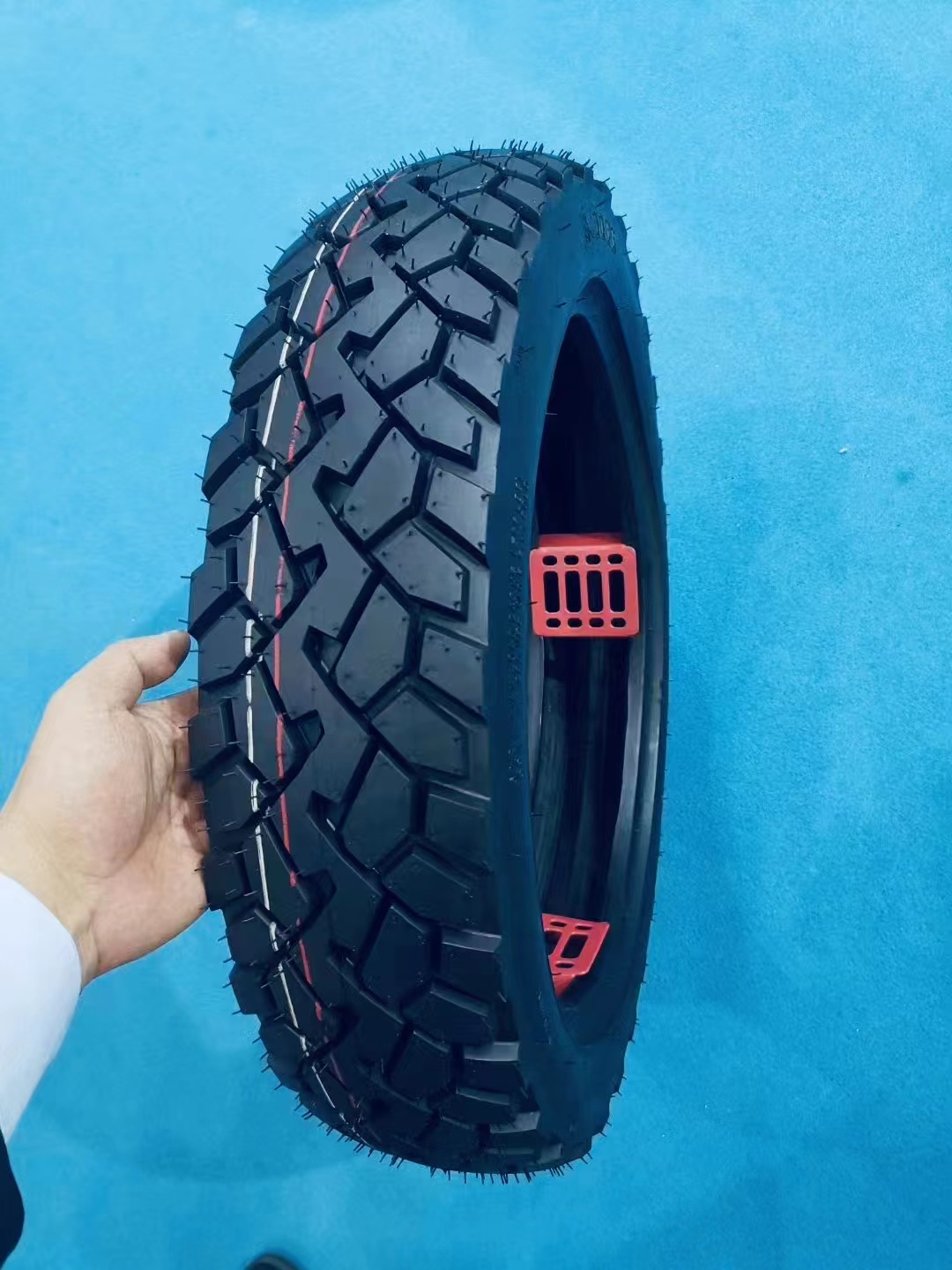 Qingdao Richus Rubber Technology Co.,Ltd – cadena de bicicleta 1