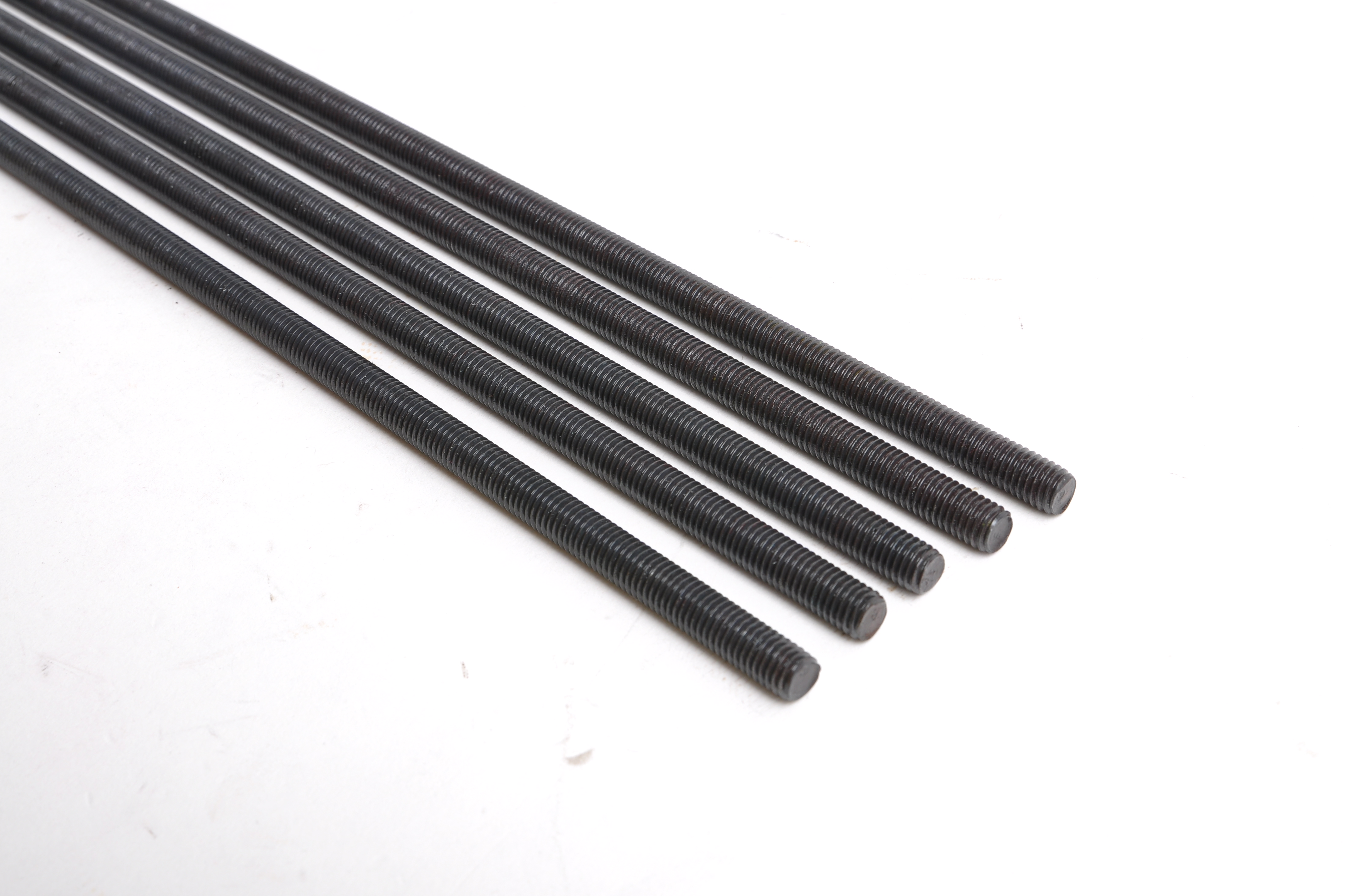 Zhejiang Junyue Standard Part Co., Ltd. – clavo de hierro 2