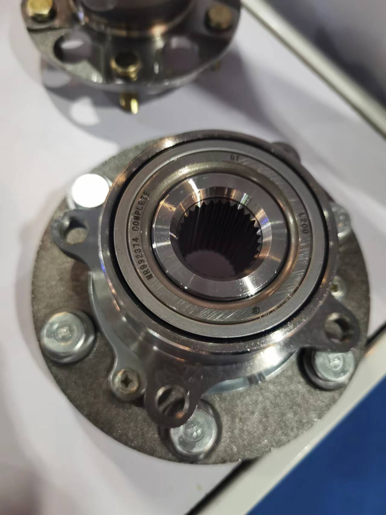 Wheel hub