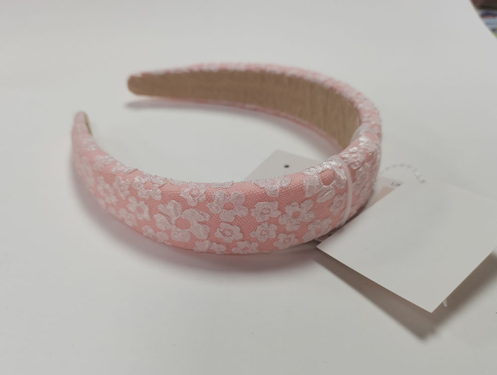 Jinhua Baihe Ornaments Co., Ltd – Fashion accessories 2