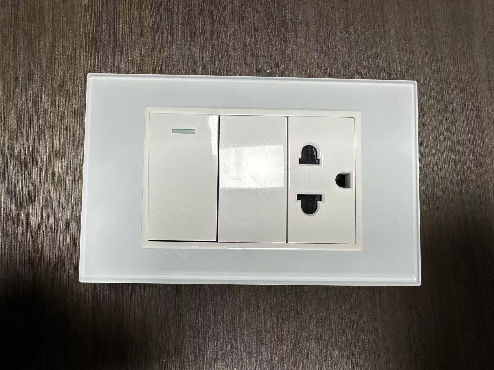 KUNMING AIMEX OPTICAL ELECTRONIC CO., LTD – lámpara de escritorio 3