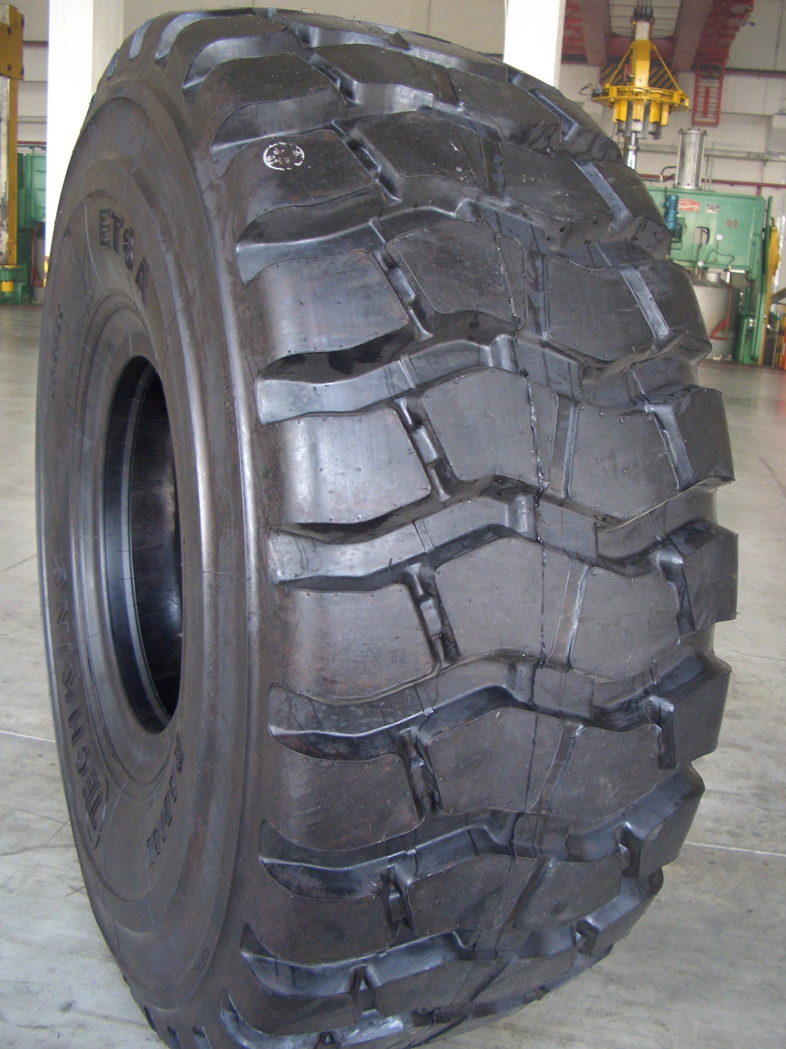 QINGDAO FULLRUN TYRE TECH CORP.,LTD – manubrio de aluminio 3