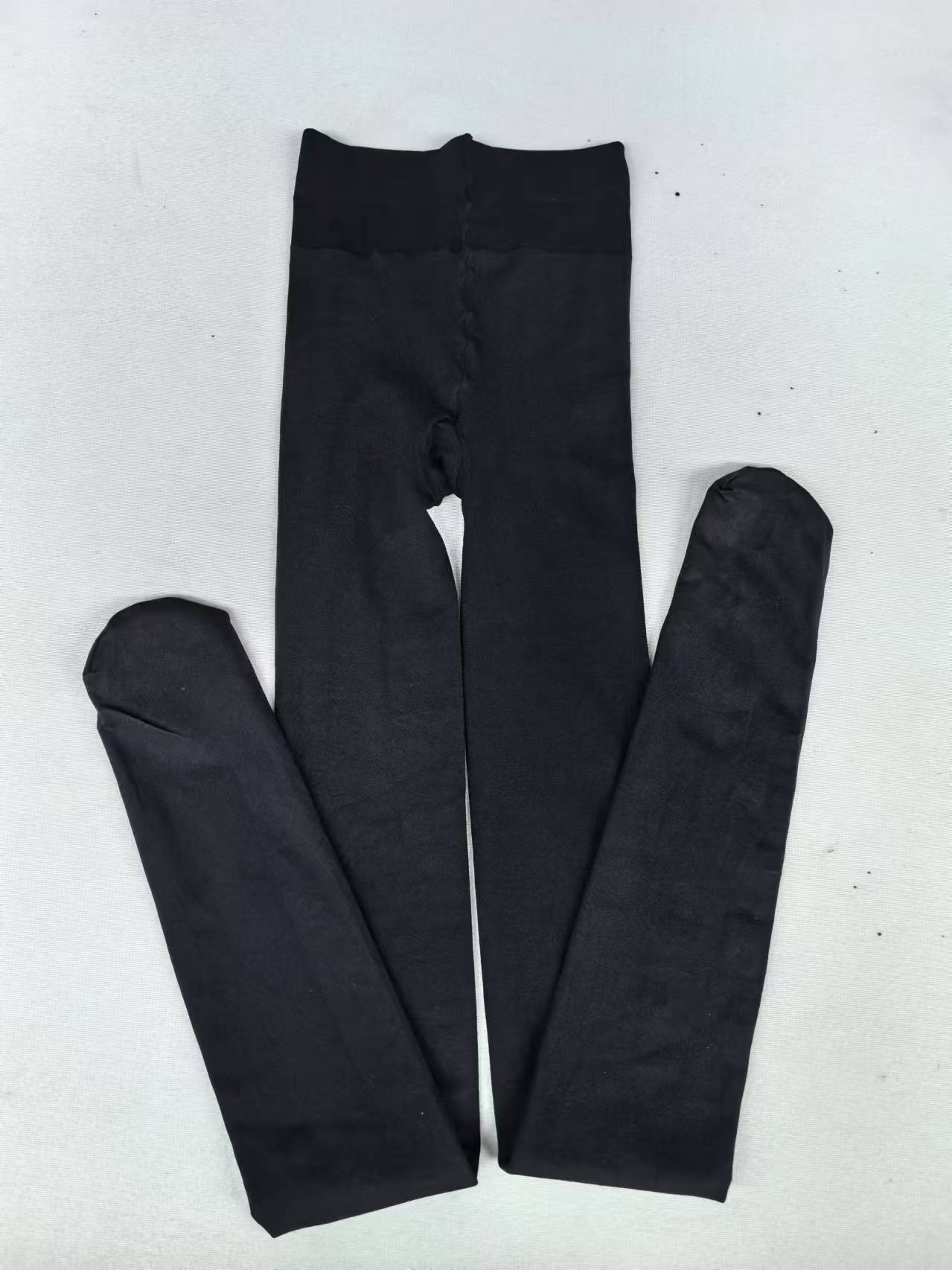 WUXI LINDA KNITTING CO., LTD – Tights 2