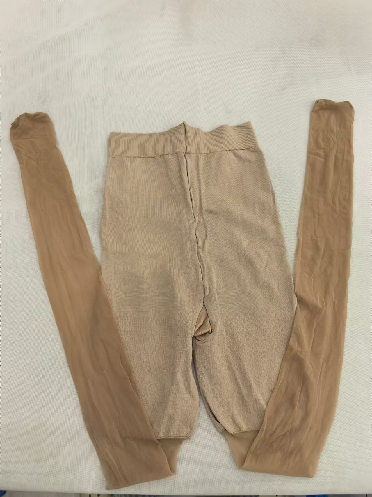 WUXI LINDA KNITTING CO., LTD – Knee-high socks 4