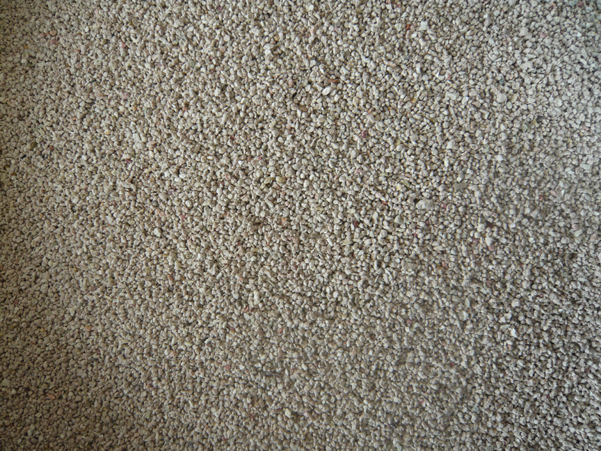 Irregular granules bentonite cat litter