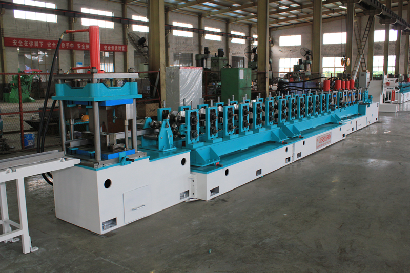 Shandong Qingfeng Automation Equipment Co.,Ltd – matriz de metal 2