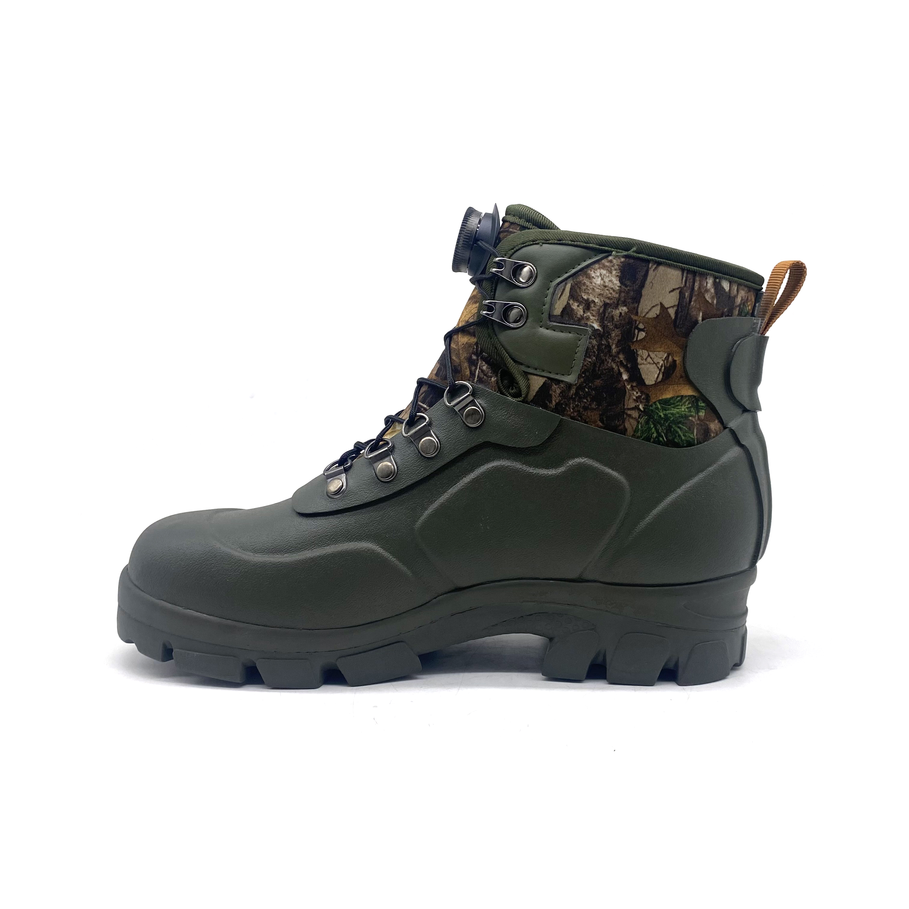 Hunting boots