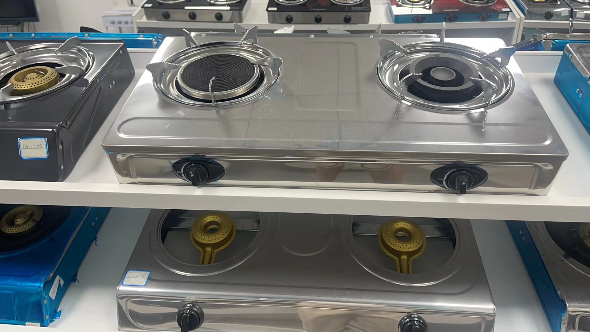 Maoming Dianbai Lijin Foreign Trade Co., Ltd. – refrigerador de acero 2