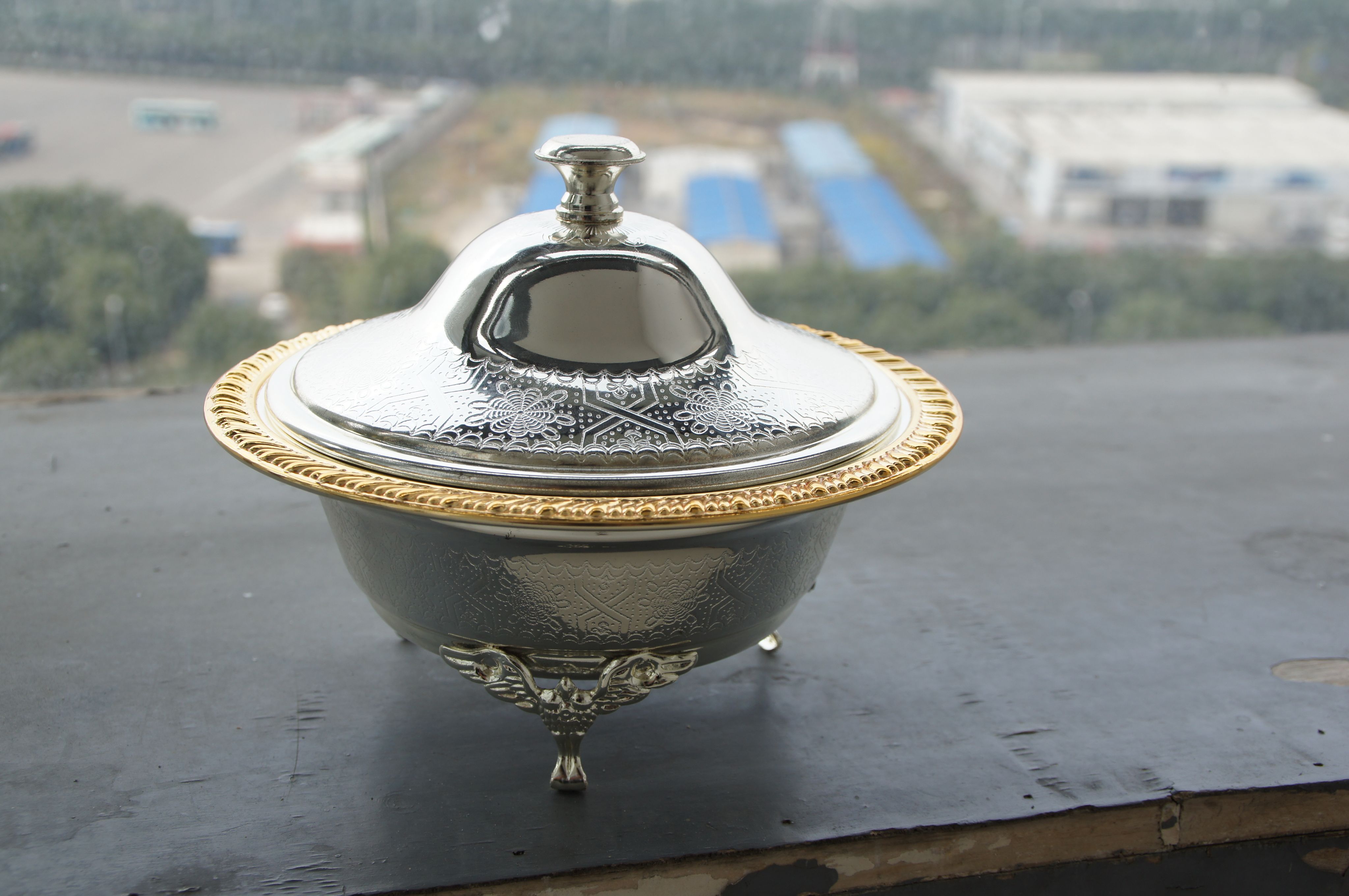 Kitchenware