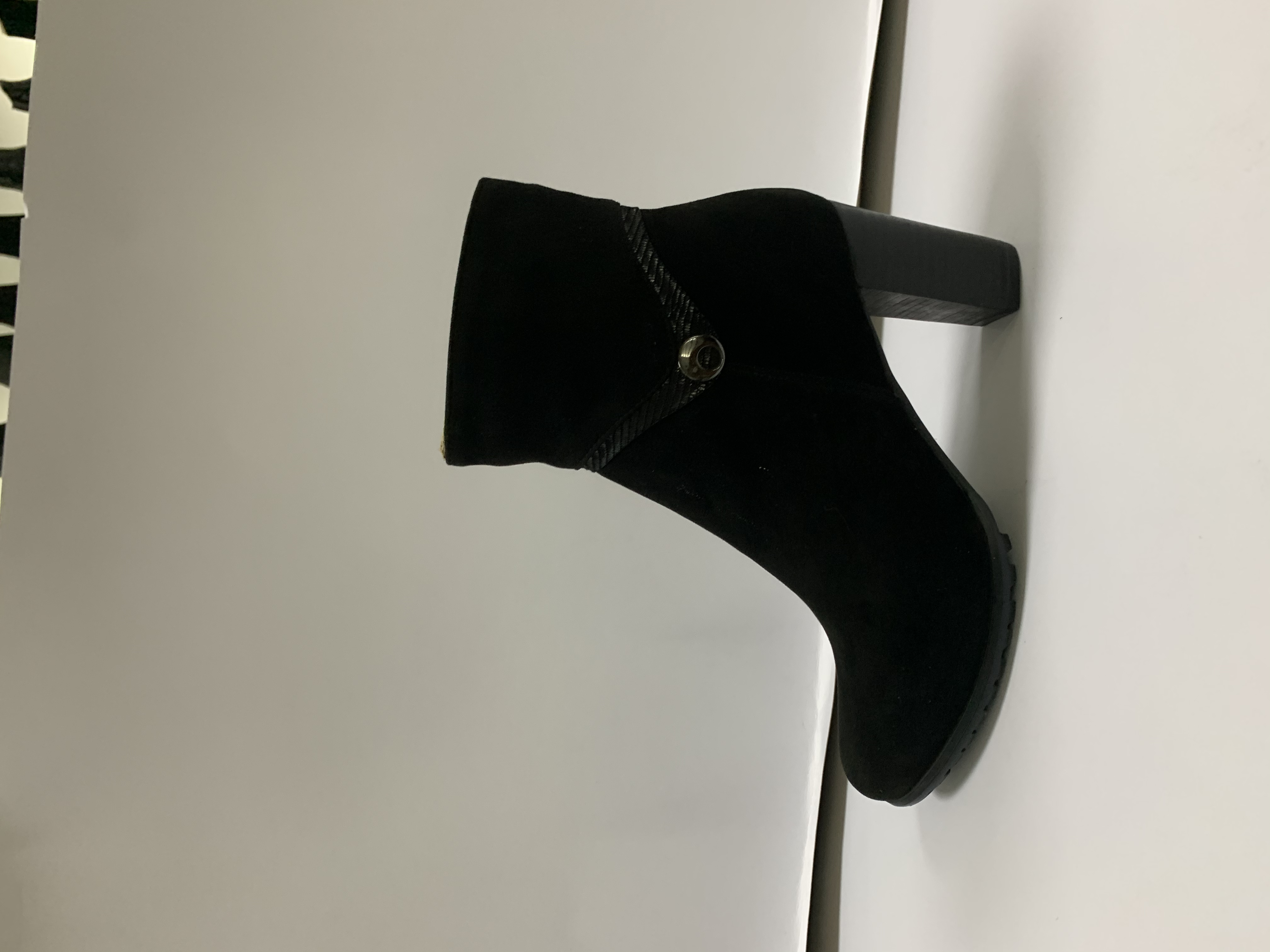 Lady's Brush Sueded High Heeled Shoes