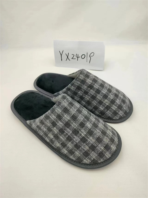 ANQIU KAIXING FOOTWEAR CO.,LTD – Air blowing slipper 3