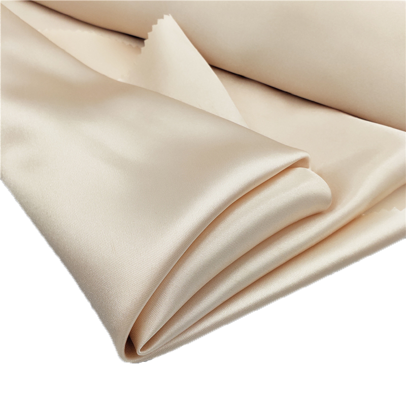 Kunshan CCF HOME Textile Co., Ltd. – ropa deportiva 4
