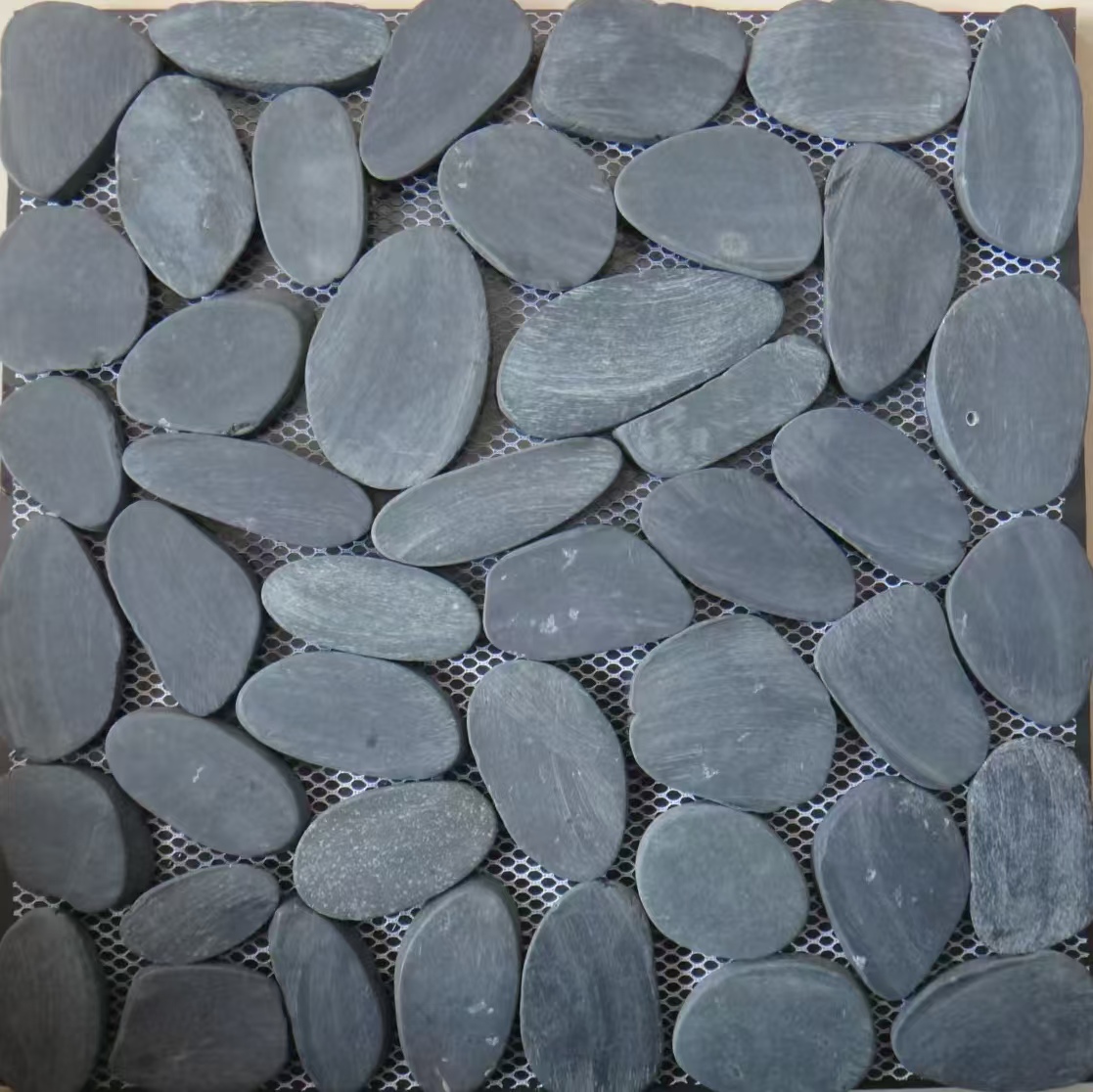 Black sliced pebble mosaic