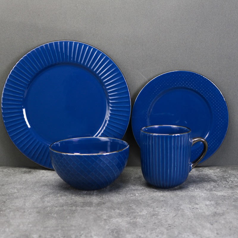 16 pcs Stoneware Blue Color Glaze Tableware Wedding Restaurant Embossed Ceramic Dinner Set