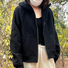 Hebei Yishihua Clothing Co., Ltd – ropa deportiva 4