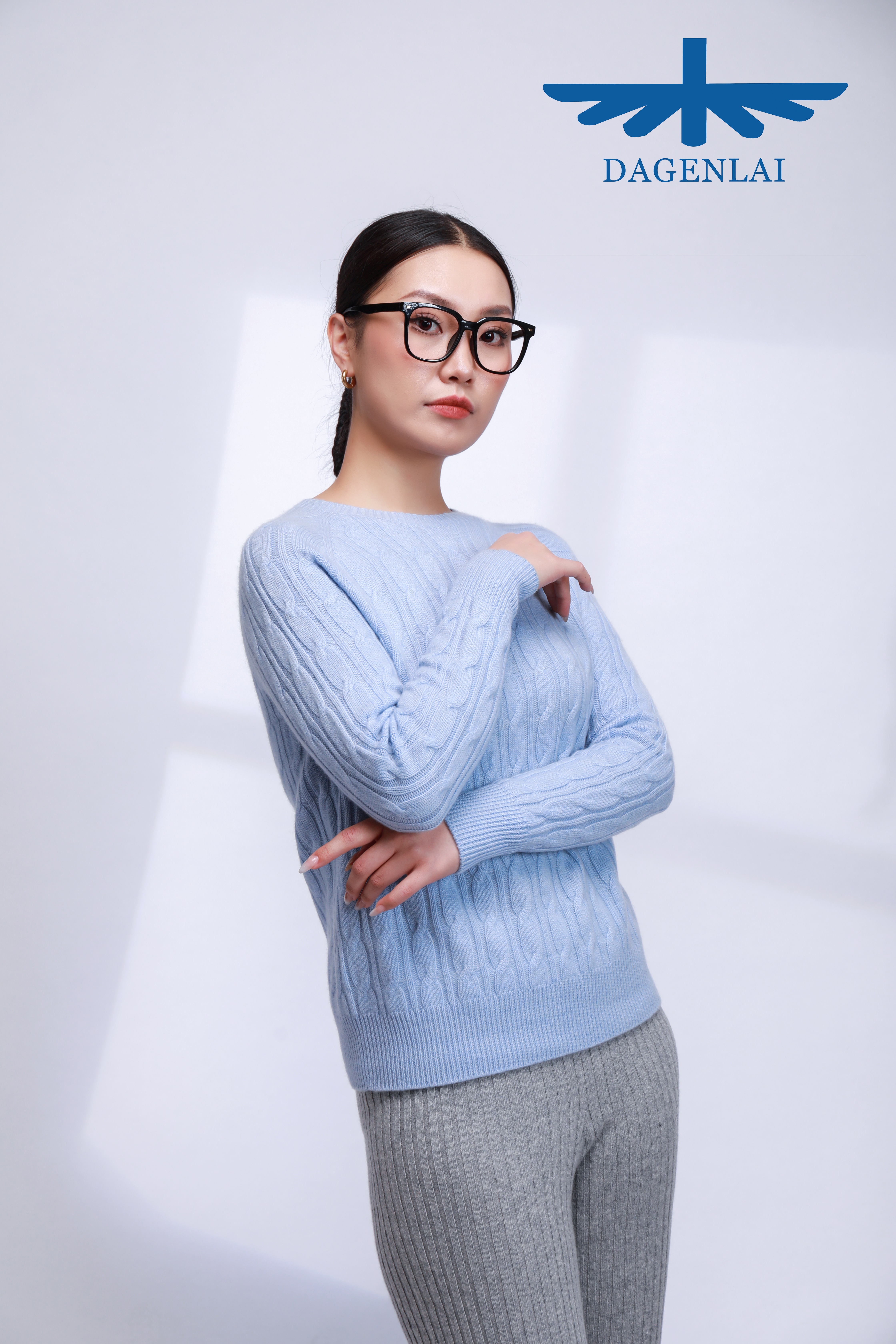 Women's latte cashmere sweater
