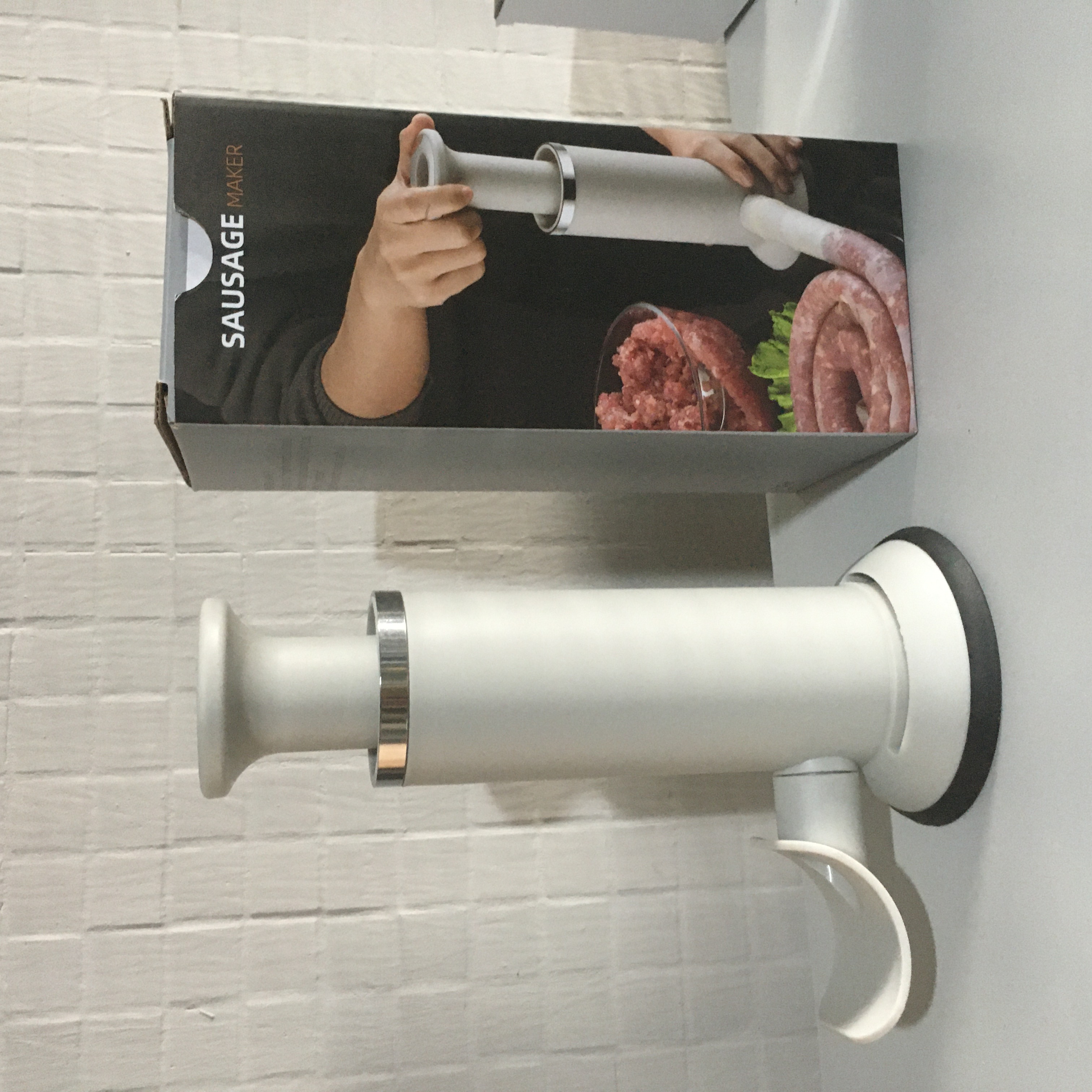 Sausage maker