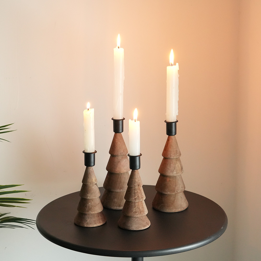 Candle holder