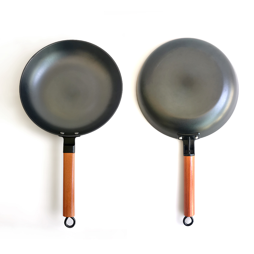 Lightweight cast iron pan