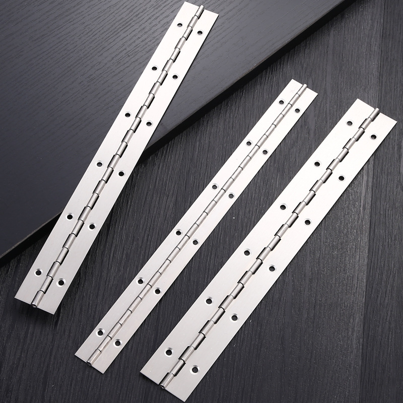 Piano hinge