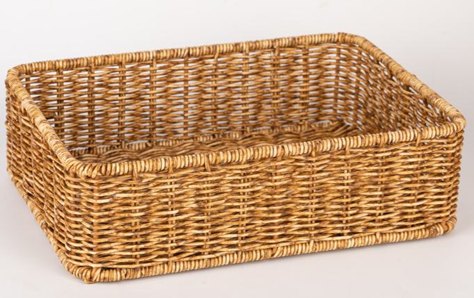 Decorate a fruit basket