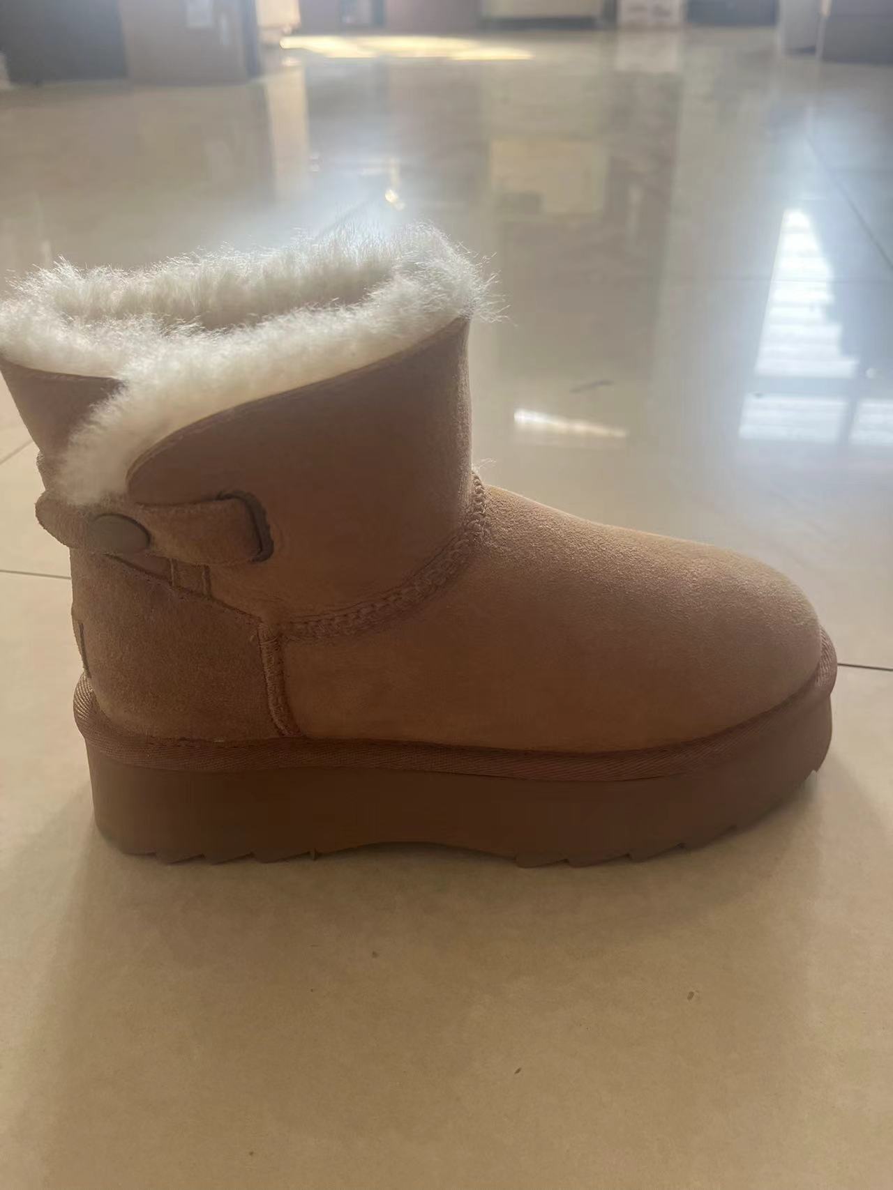 12/5000 Sheepskin and fur in one deduct snow boots