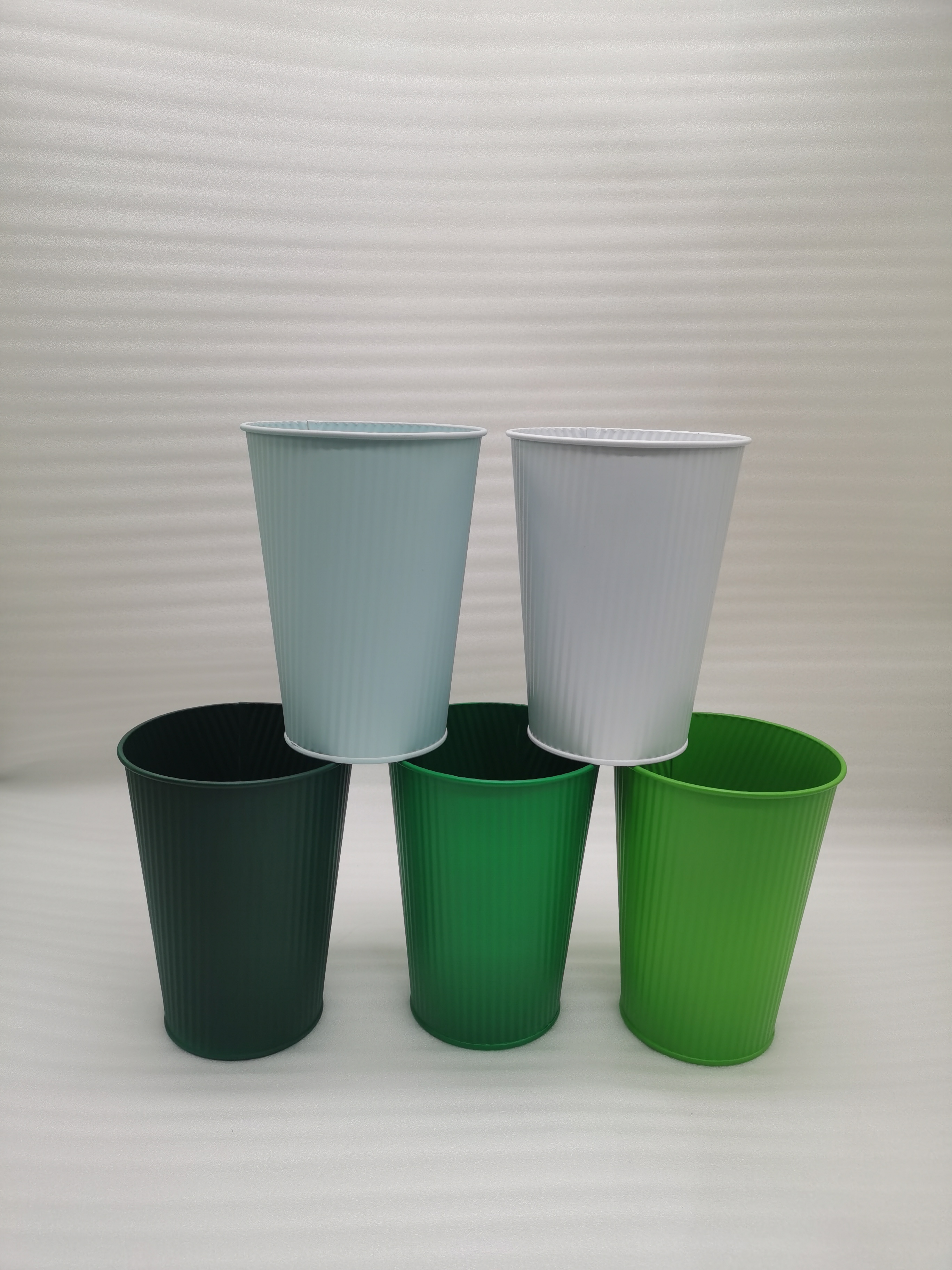 LINYI MINGFENG ARTS & CRAFTS CO.,LTD – portarretrato 3