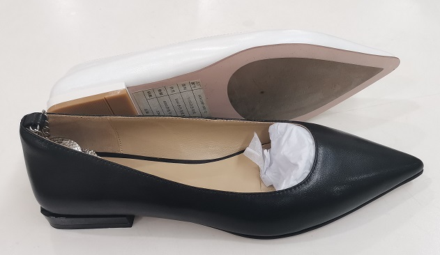 GUANGZHOU BAIYUN XINLONGTU SHOES FACTORY – ropa deportiva 4