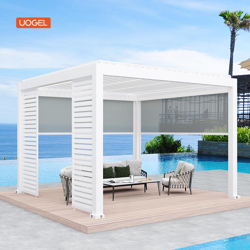 C7 Aluminium louvered pergola