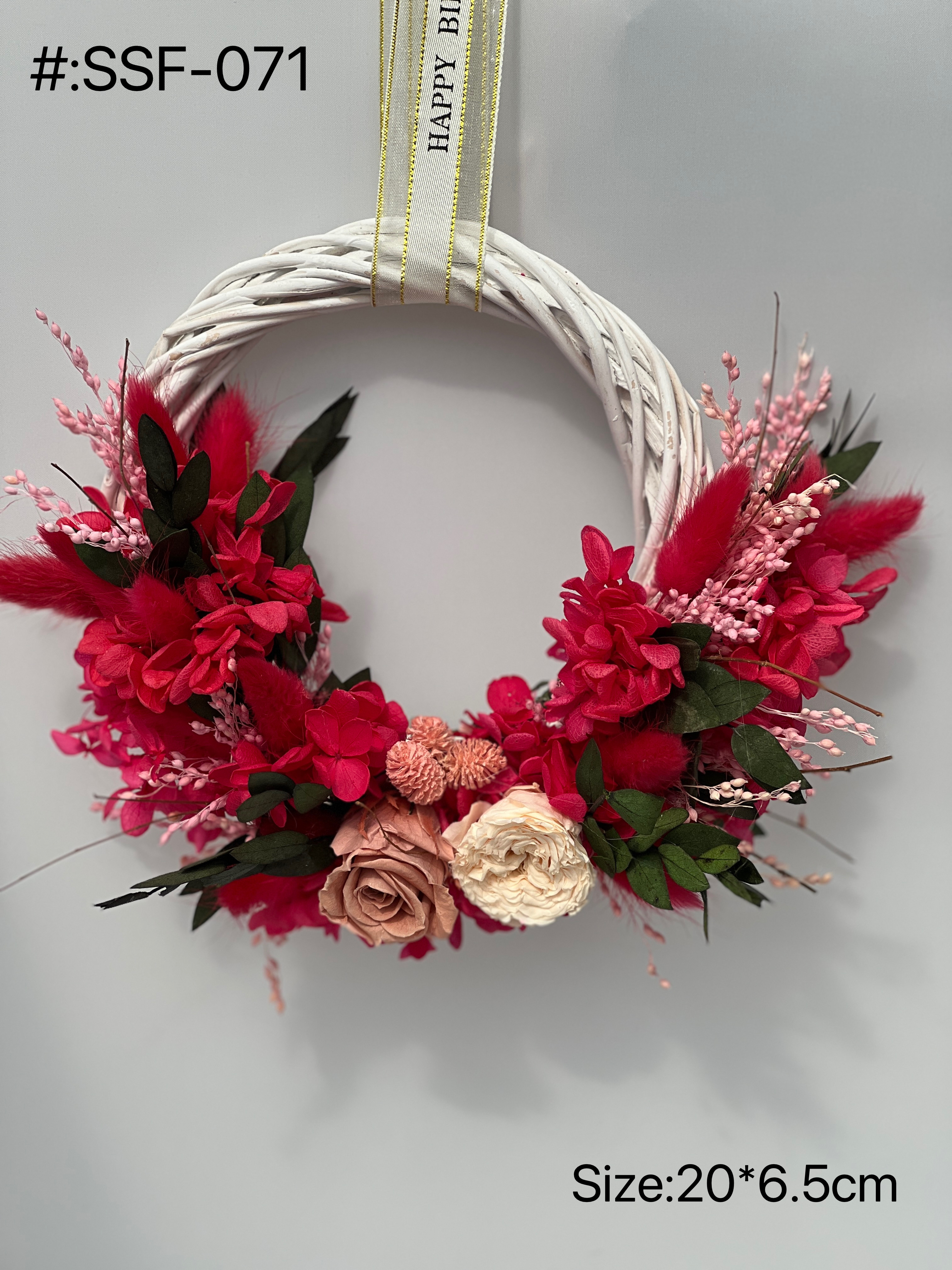 Magnolia leaf wreath