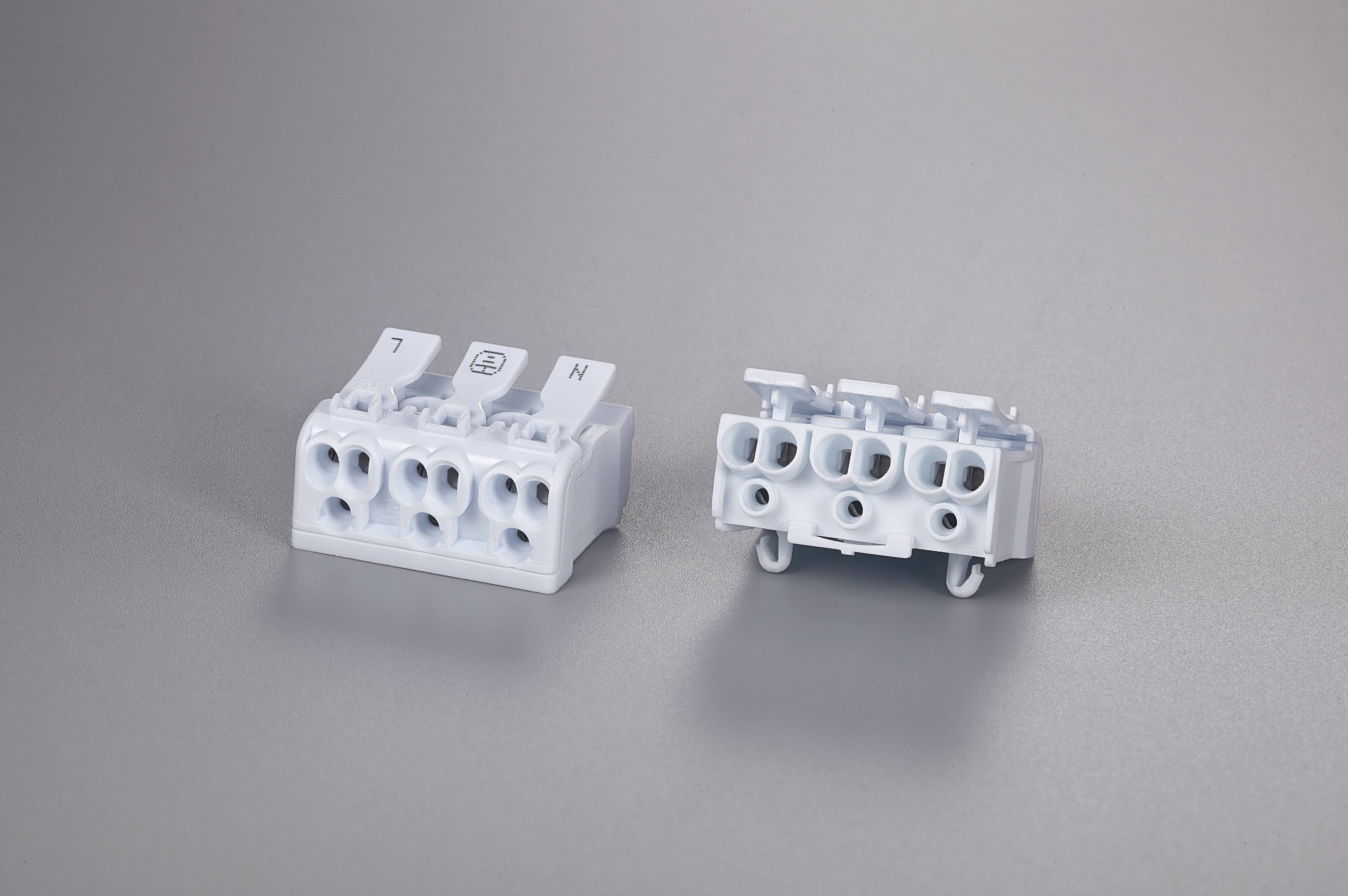 JIANGMEN KREALUX ELECTRICAL APPLIANCES CO., LTD. – lámpara de escritorio 3