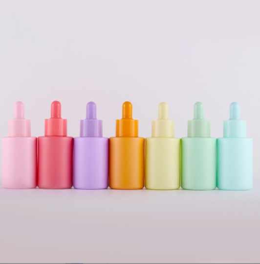 essential oil bottle with dropper
